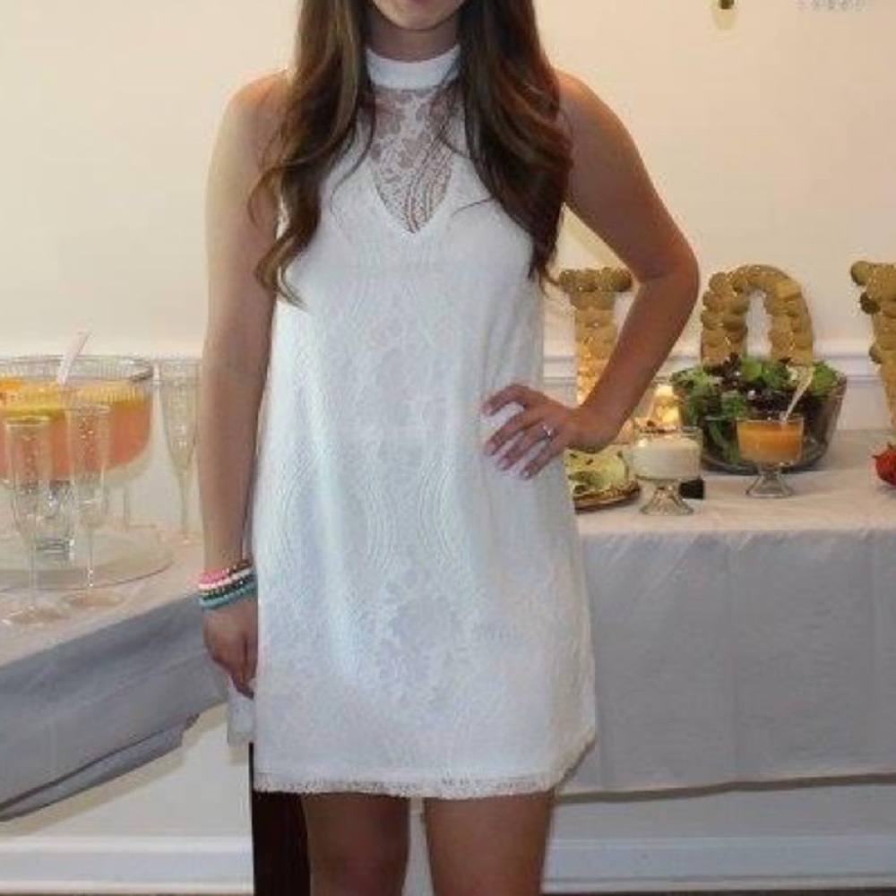 Francesca’s white keyhole dress